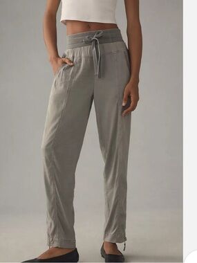Anthropologie Marrakech Melody
Pants, gray, M